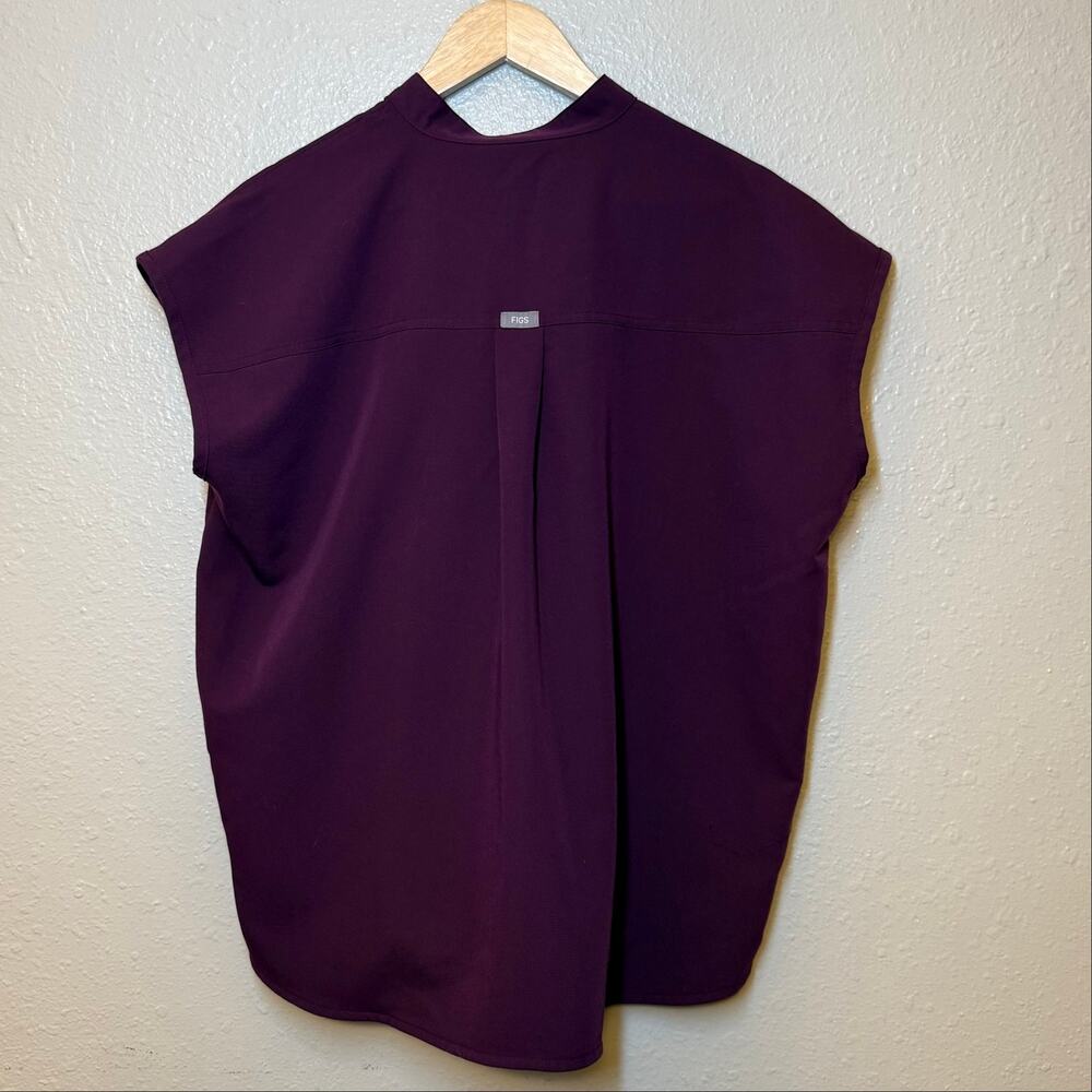 FIGS Rafaela Oversized Scrub Top Short Sleeve Medical Purple Women’s Medium - Picture 2 of 8
